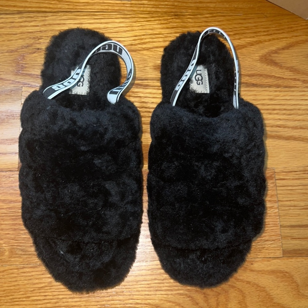 Women UGG Fluff Yeah